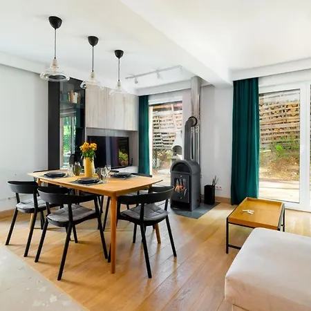 Wonder - Górskie Wolnostojące Z Prywatnymi Tarasami - Zielona Okolica