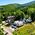 Wonder - Górskie Wolnostojące Z Prywatnymi Tarasami - Zielona Okolica *